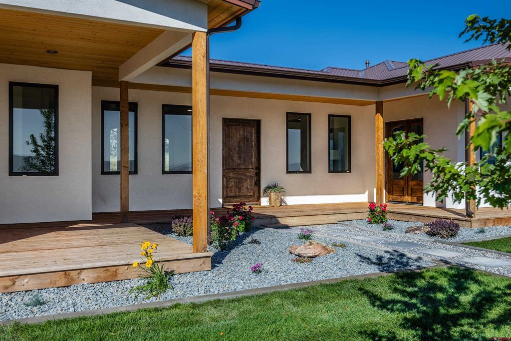 14447 5950 Road Montrose, CO 81403