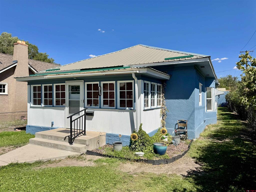 220 Alamosa Avenue Alamosa, CO 81101