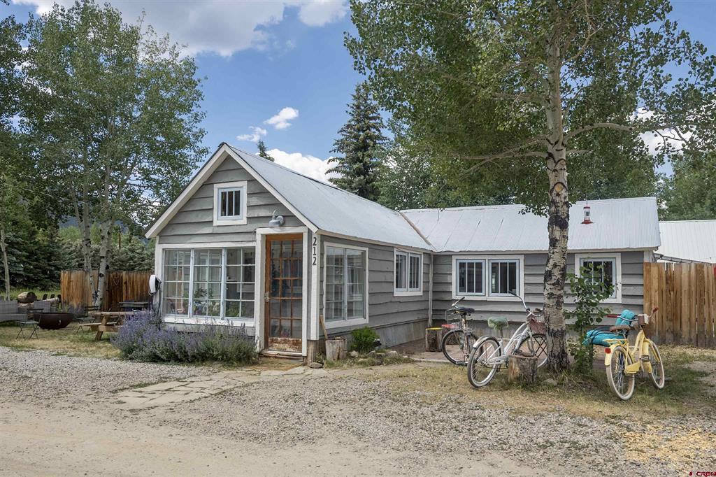 212 Teocalli Avenue Crested Butte, CO 81225