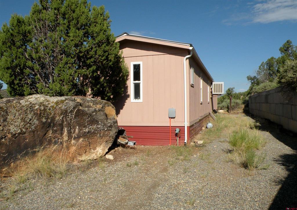 220 Highland Circle Naturita, CO 81422