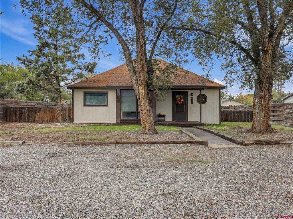 631 S 10th Street Montrose, CO 81401