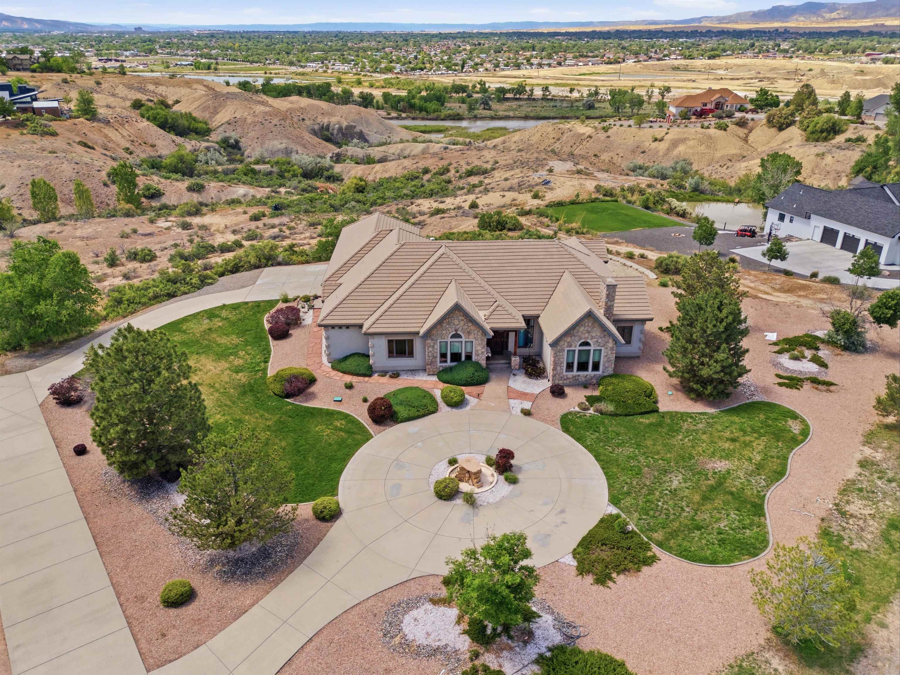 353 Vino Tinto Lane Palisade, CO 81526