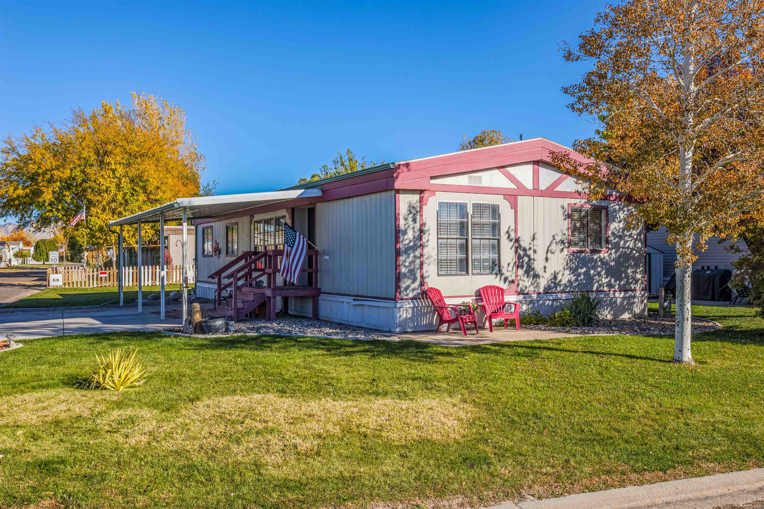 3251 E Road Clifton, CO 81520