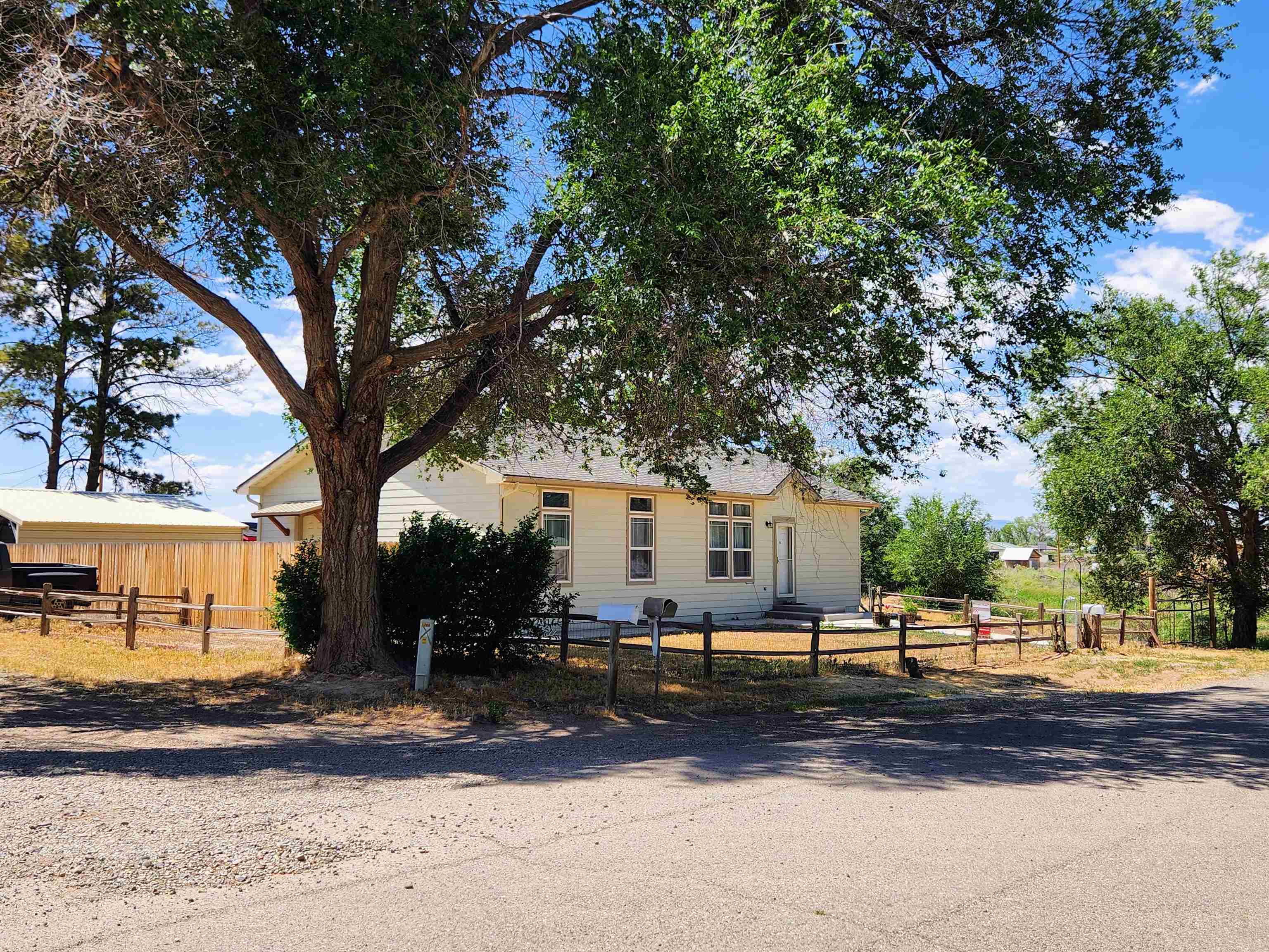 1318 Garfield Street Loma, CO 81524