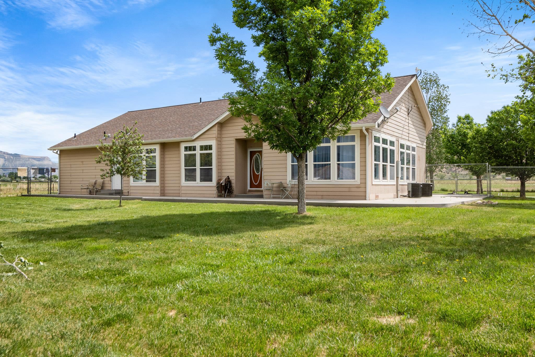 2022 45 Road De Beque, CO 81630