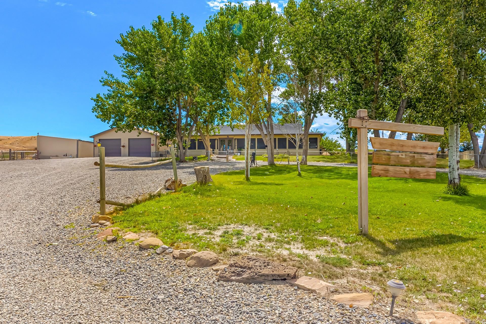 1370 15 1/2 Road Loma, CO 81524