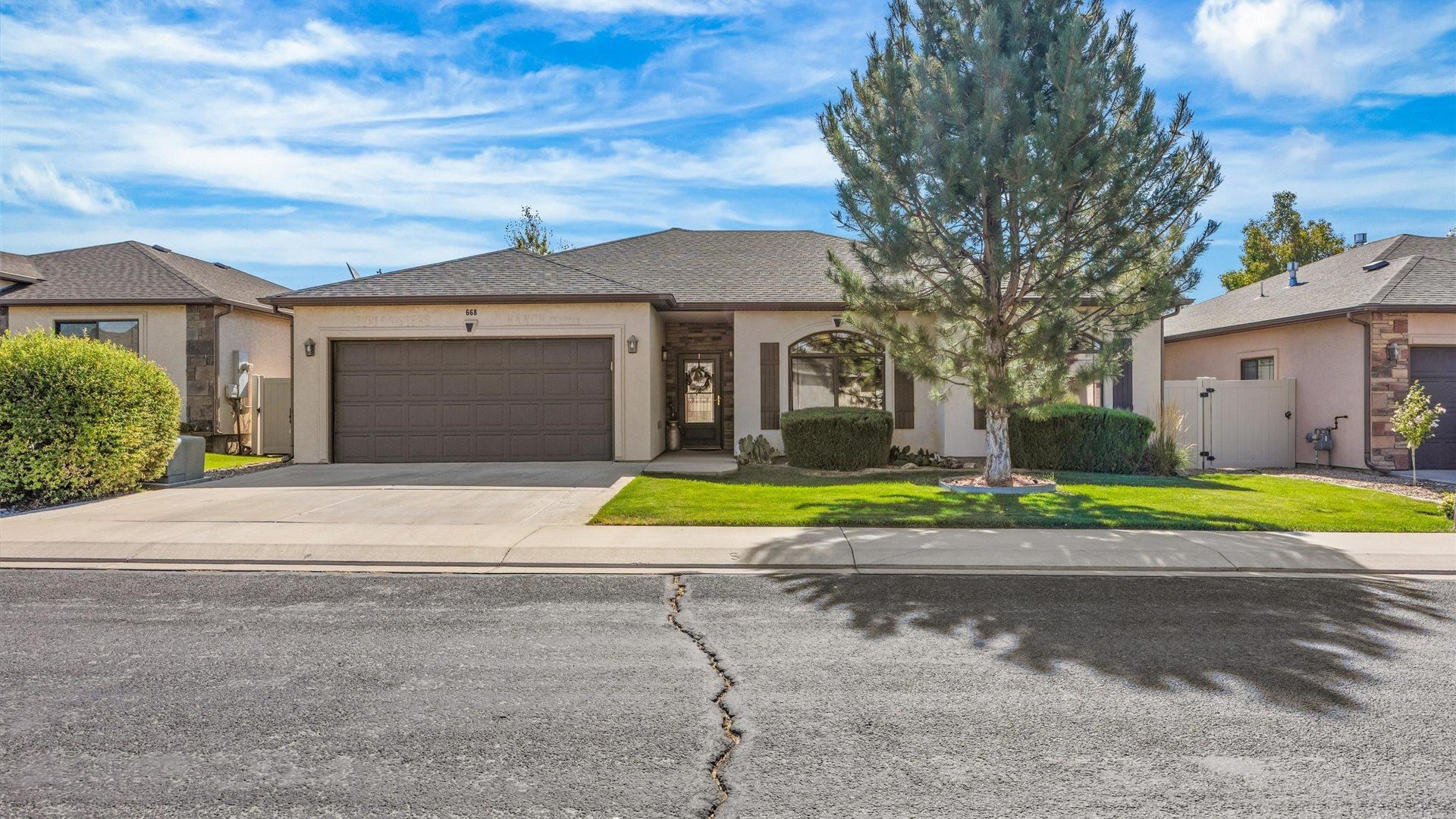 668 Muirfield Drive Grand Junction, CO 81504