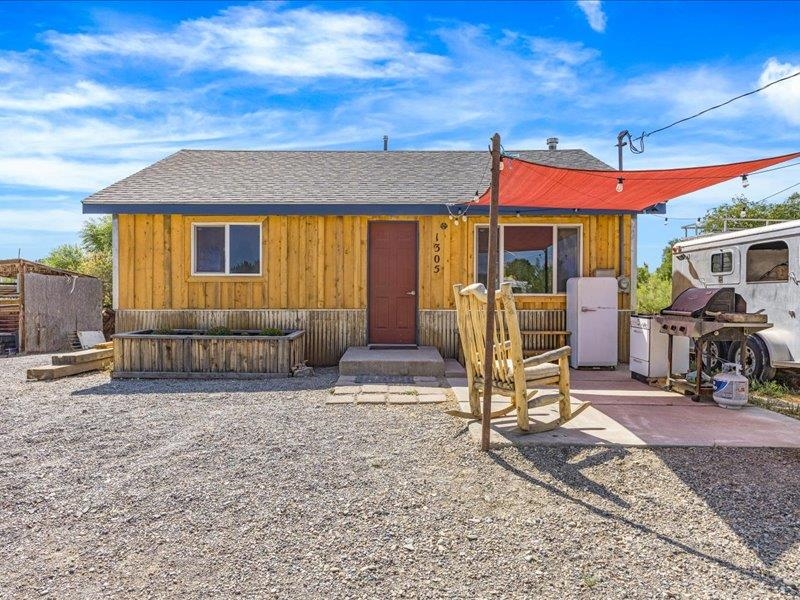 1305 M 1/4 Road Loma, CO 81524