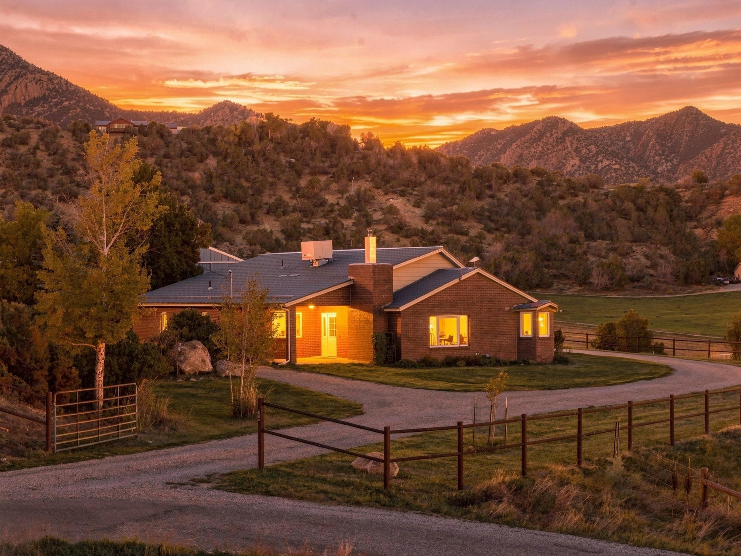 1073 County Road 260 Silt, CO 81652